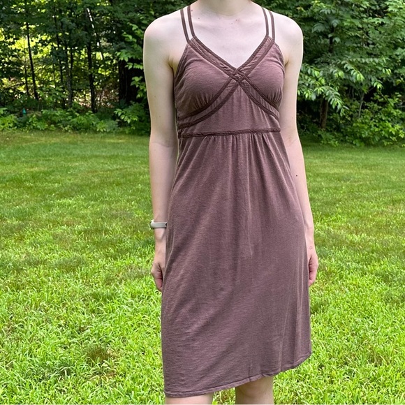 ATHLETA crisscross strappy sundress in chocolate brown, S. - Picture 1 of 10